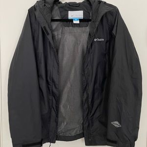 Columbia - Women’s Omni-Tech Rain Jacket (Black - M)